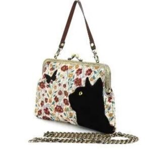 Cat Kisslock Bag Ivory